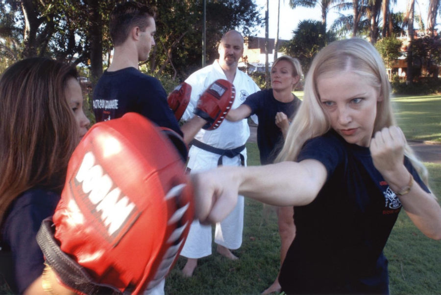 Self Defence training classes & lessons for women, men, children & families 